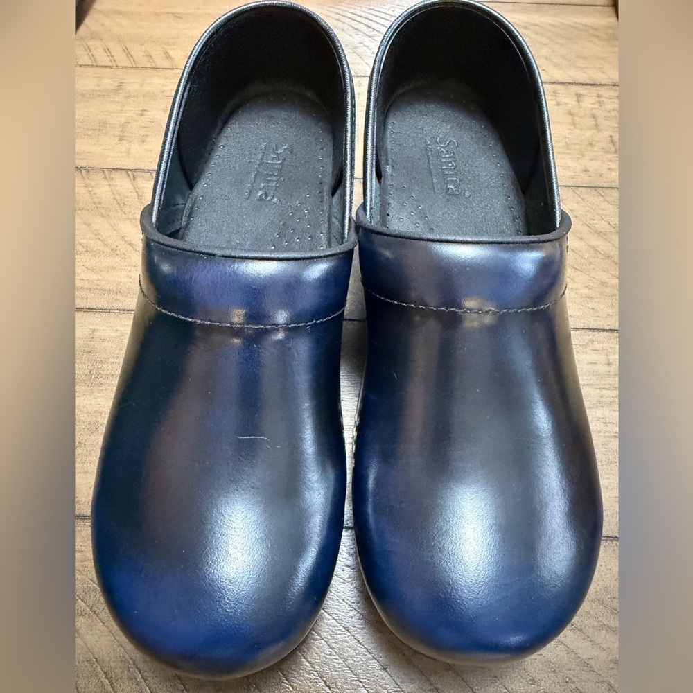 Sanita Black/Navy Blue Slip-On Comfort Clogs, NWOT